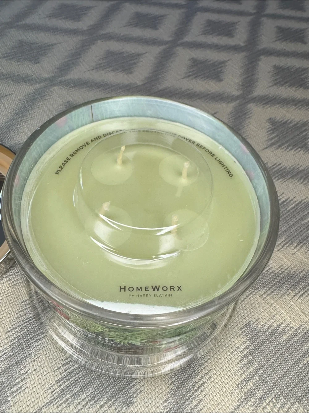 NWT- HomeWorx by Slatkin + Co. 18oz Mistletoe Magic Candle